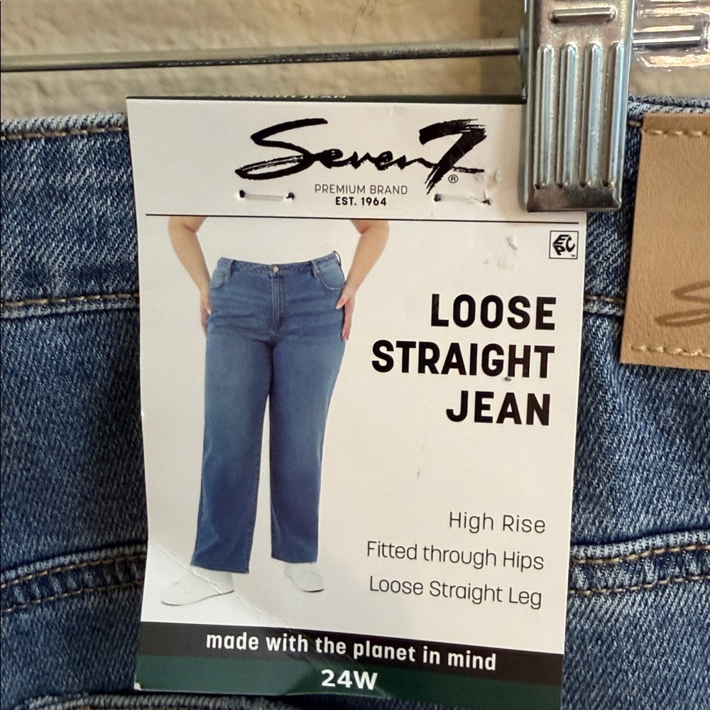 NWT Size 24W, Seven7 Loose Straight Jean
